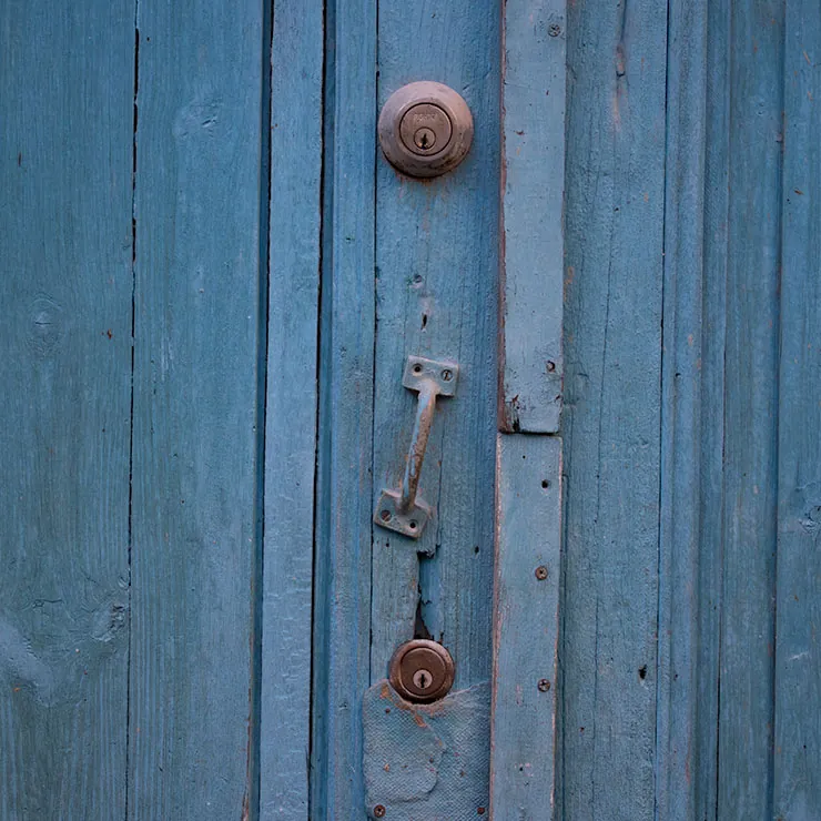 Blue door handle found in Trinidad, Cuba
