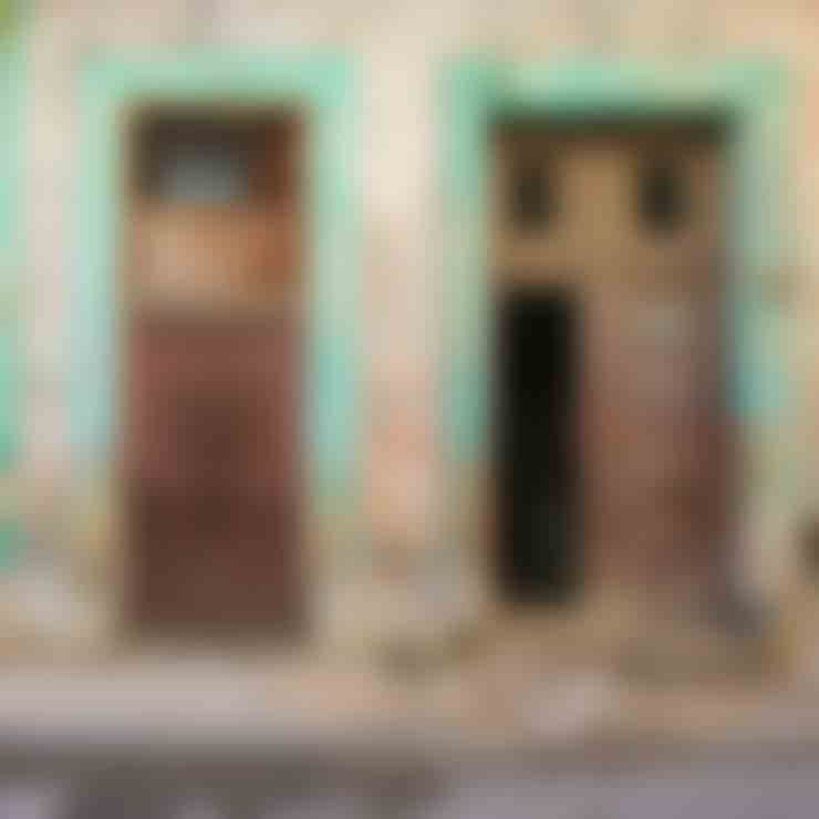 Dilapidated doors in Havana