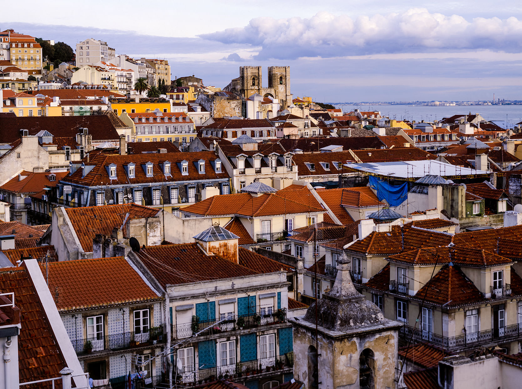 Alfama Lisbon Poster Foto Aerial Drone View Over Alfama District 
