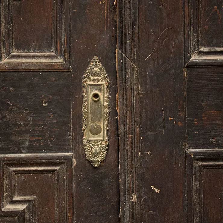 Scratched Keyhole