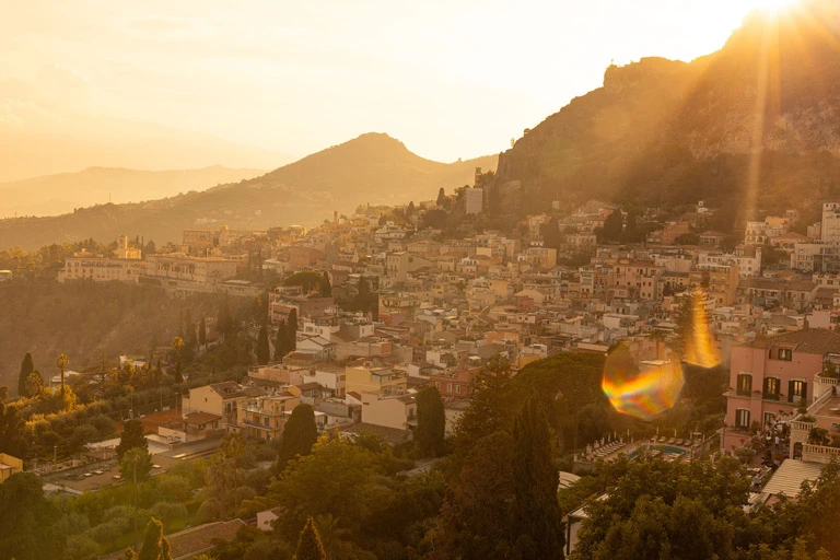 Taormina and the Volcano Oranges